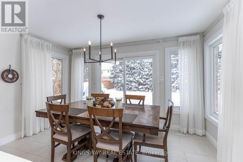 4175 Arbourfield Drive, Burlington, ON - Indoor Photo Showing Dining Room