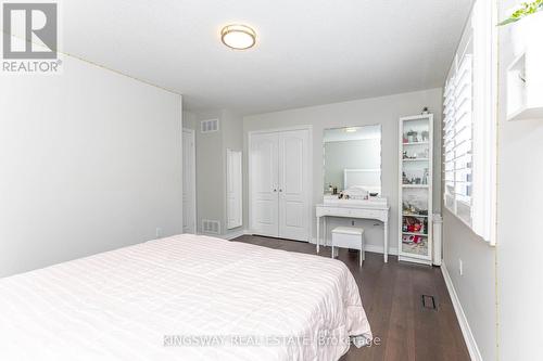 4175 Arbourfield Drive, Burlington, ON - Indoor Photo Showing Bedroom