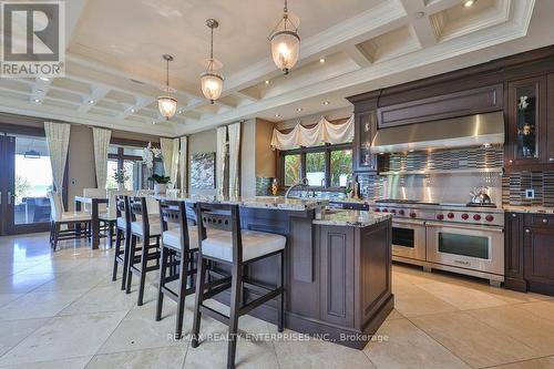 1500 Watersedge Road, Mississauga, ON - Indoor Photo Showing Kitchen With Upgraded Kitchen