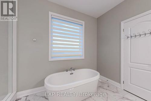 59 Lipscott Drive, Caledon, ON - Indoor Photo Showing Bathroom