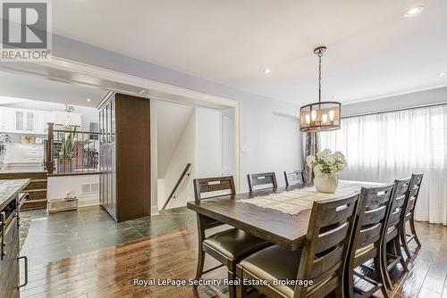 11310 Trafalgar Road, Halton Hills, ON - Indoor Photo Showing Dining Room