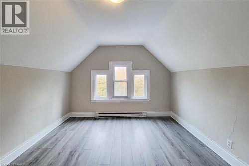 76 Wellington Street S, Hamilton, ON - Indoor Photo Showing Other Room