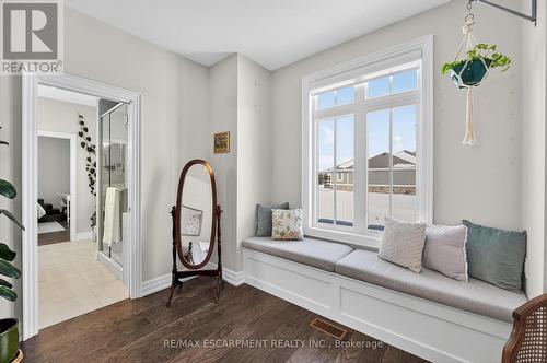 224 Mountain Road, Grimsby, ON - Indoor