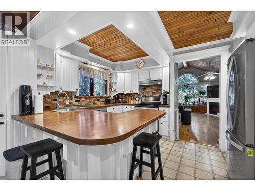 114 Timberlane Road, Enderby, BC - Indoor Photo Showing Kitchen With Double Sink