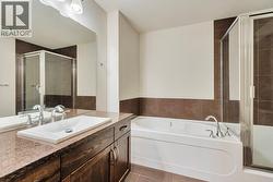 Full Ensuite Bathroom - 