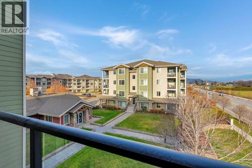 3739 Casorso Road Unit# 313, Kelowna, BC - Outdoor