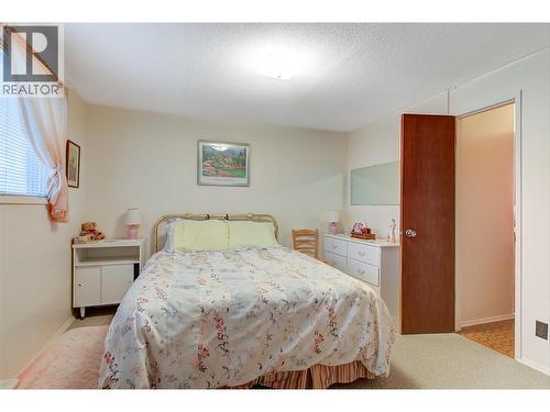 3963 Angus Drive, West Kelowna, BC - Indoor Photo Showing Bedroom
