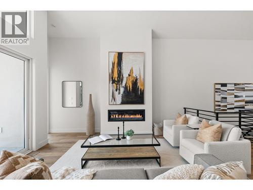 Living Room - 901 Melrose Street, Kelowna, BC - Indoor Photo Showing Living Room With Fireplace