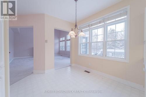 Eating Area - 57 Mattawa Crescent, Ottawa, ON - Indoor Photo Showing Other Room