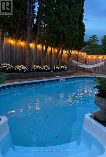 9 Stone Gate Drive, Grimsby, ON - Outdoor With In Ground Pool With Backyard