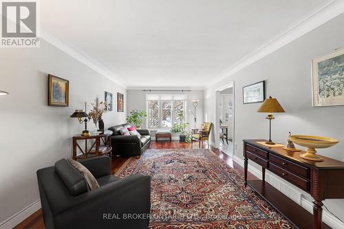 7 Templer Drive, Hamilton, ON - Indoor Photo Showing Other Room