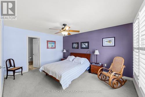 7 Templer Drive, Hamilton, ON - Indoor Photo Showing Bedroom