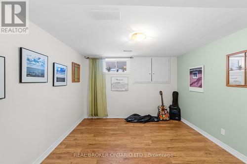 7 Templer Drive, Hamilton, ON - Indoor Photo Showing Other Room