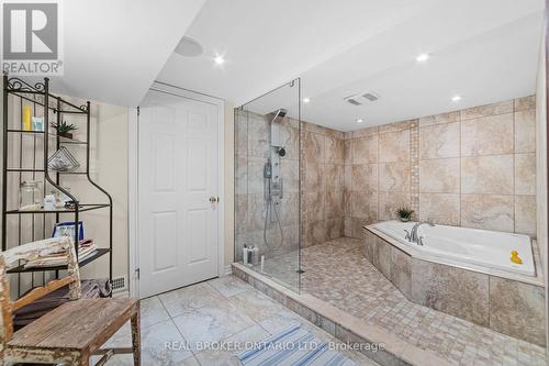 7 Templer Drive, Hamilton, ON - Indoor Photo Showing Bathroom
