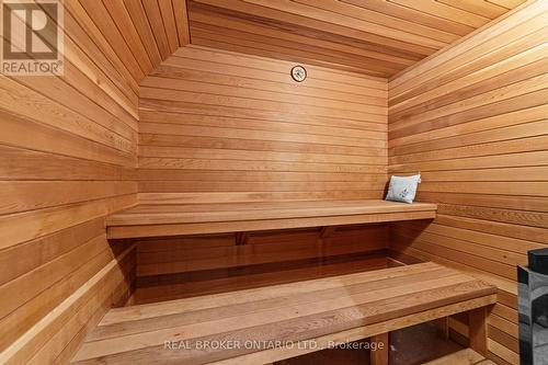 7 Templer Drive, Hamilton, ON - Indoor Photo Showing Other Room