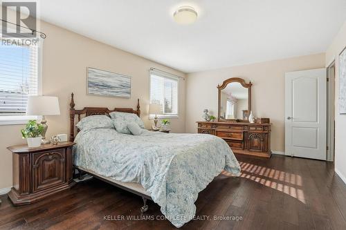 37 Southcreek Drive, Hamilton, ON - Indoor Photo Showing Bedroom