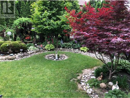 37 Southcreek Drive, Hamilton, ON - Outdoor