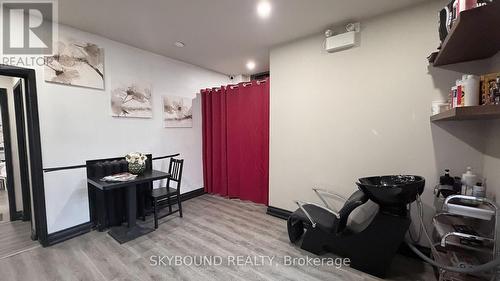 543A College Street, Toronto, ON 