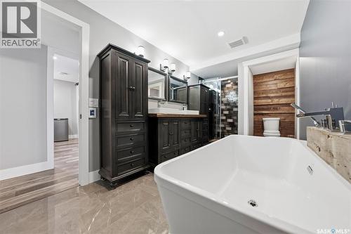 1110 Main Street N, Watrous, SK - Indoor