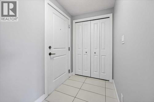 501, 24 Varsity Estates Circle Nw, Calgary, AB - Indoor Photo Showing Other Room