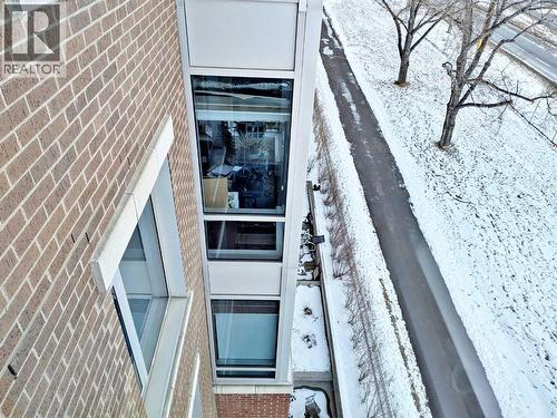 501, 24 Varsity Estates Circle Nw, Calgary, AB - Outdoor