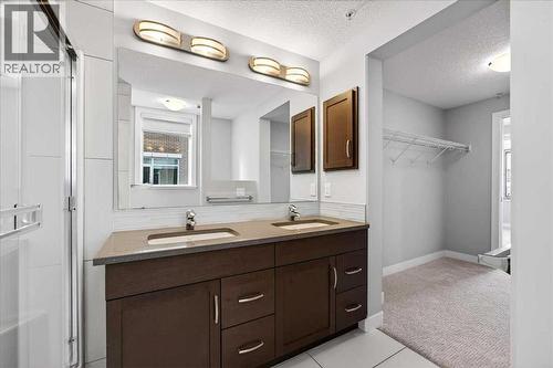 501, 24 Varsity Estates Circle Nw, Calgary, AB - Indoor Photo Showing Bathroom