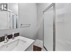 Top Floor 3PC  Bath - 