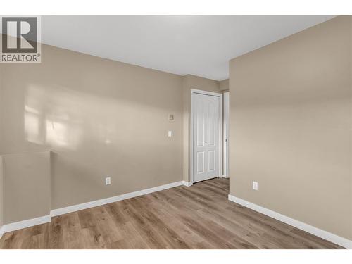 lower level - 885 Walrod Street, Kelowna, BC - Indoor Photo Showing Other Room