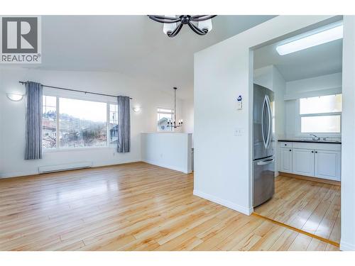 Legal suite - 885 Walrod Street, Kelowna, BC - Indoor