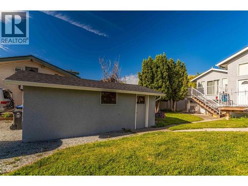 Detached garage/storage - 885 Walrod Street, Kelowna, BC - Outdoor