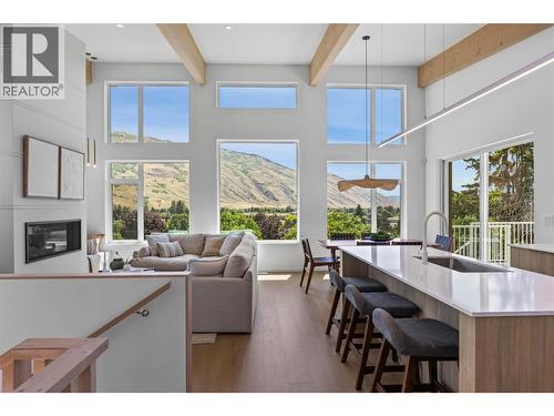 3562 Sage Drive, Kamloops, BC - Indoor