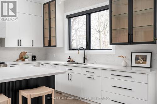 36 Karnwood Drive, Toronto, ON - Indoor Photo Showing Kitchen With Upgraded Kitchen