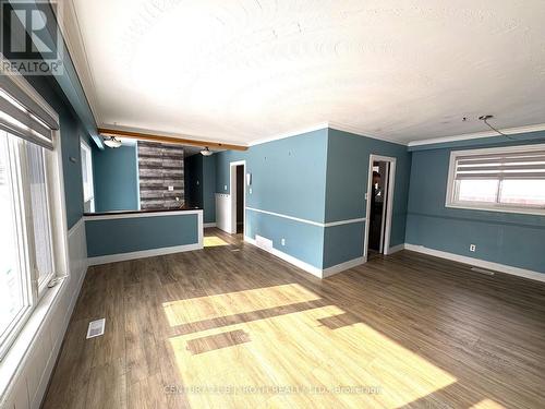 150 Nelson Street E, New Tecumseth, ON - Indoor Photo Showing Other Room