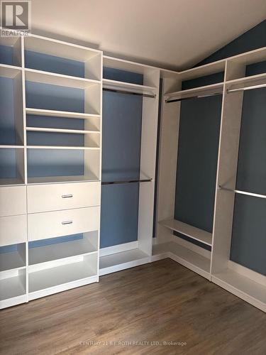 150 Nelson Street E, New Tecumseth, ON - Indoor With Storage