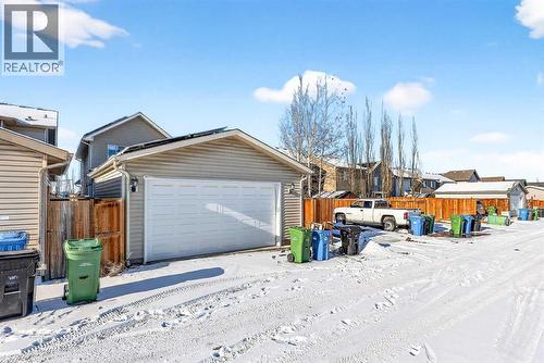 336 Cranberry Circle Se, Calgary, AB - Outdoor