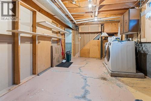 724 Pinecliff Road Ne, Calgary, AB - Indoor Photo Showing Laundry Room