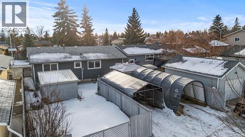 Covered stalls - 724 Pinecliff Road Ne, Calgary, AB - Outdoor With Exterior