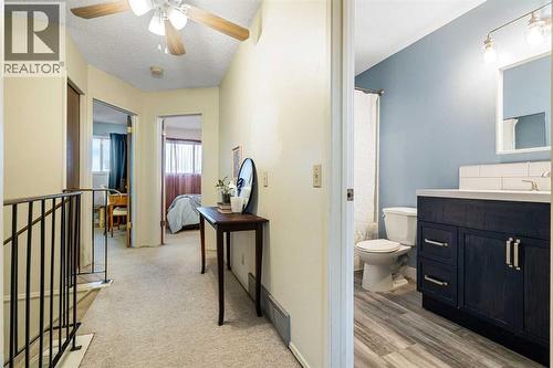 6 Castleglen Road Ne, Calgary, AB - Indoor