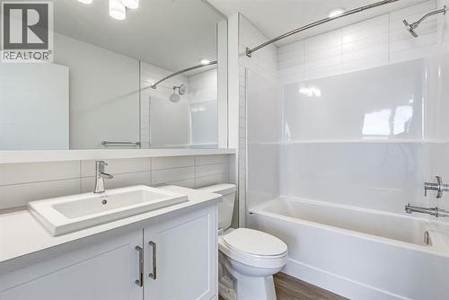 4pc ensuite - 202, 437 Alpine Avenue Sw, Calgary, AB - Indoor Photo Showing Bathroom