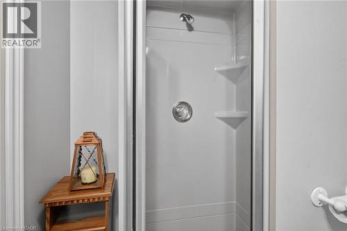 57 Bluelagoon Drive, Mount Hope, ON - Indoor Photo Showing Bathroom