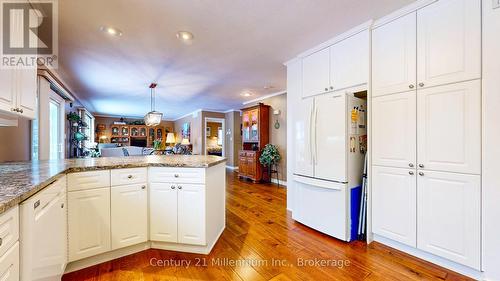 29 Ridge Creek Drive, Meaford, ON - Indoor Photo Showing Kitchen