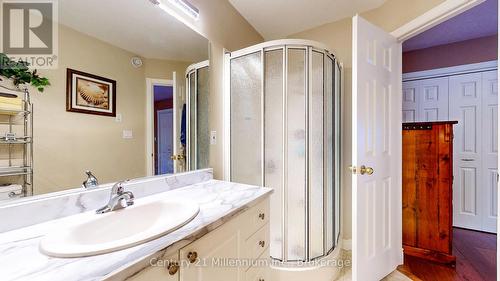 Ensuite - Free Standing Shower - 29 Ridge Creek Drive, Meaford, ON - Indoor Photo Showing Bathroom