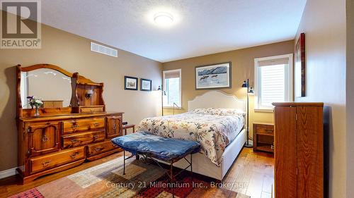 Large Size Primary - 29 Ridge Creek Drive, Meaford, ON - Indoor Photo Showing Bedroom