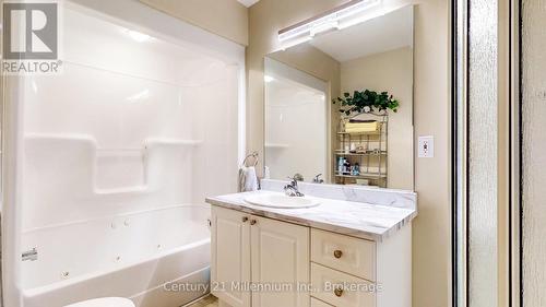 Ensuite Vanity and Tub - 29 Ridge Creek Drive, Meaford, ON - Indoor Photo Showing Bathroom
