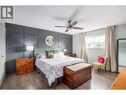 Rest well in the grand primary bedroom - 