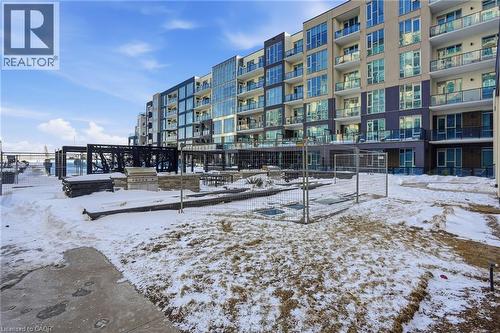 16 Concord Place Unit# 346, Grimsby, ON - Outdoor With Balcony With Facade