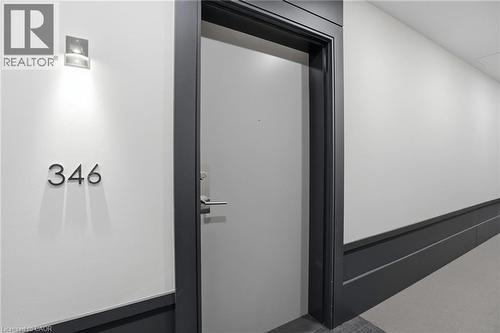 16 Concord Place Unit# 346, Grimsby, ON - Indoor Photo Showing Other Room