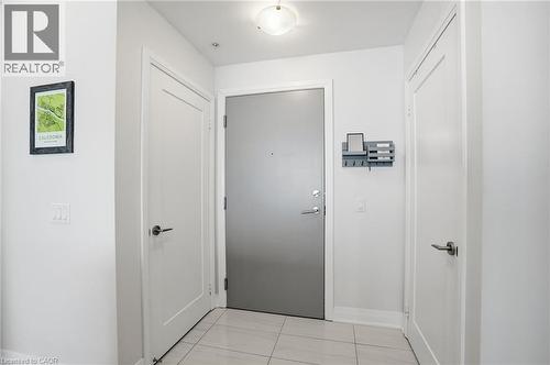 16 Concord Place Unit# 346, Grimsby, ON - Indoor Photo Showing Other Room