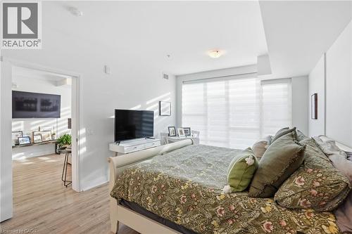 16 Concord Place Unit# 346, Grimsby, ON - Indoor Photo Showing Bedroom