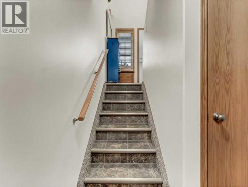 628 Industrial Avenue Se, Medicine Hat, AB - Indoor Photo Showing Other Room